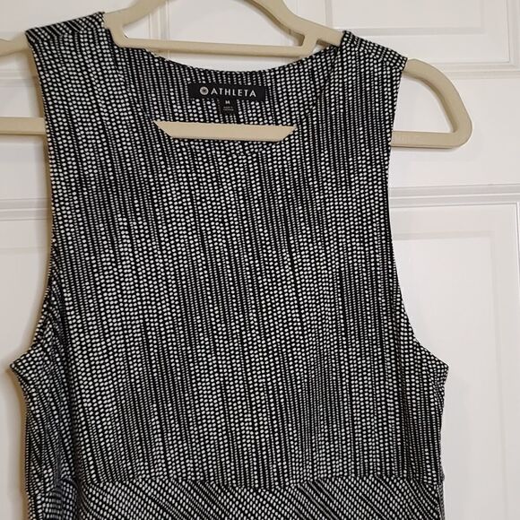 Athleta La Palma Dress Tulip Edge Hem Black White UPF 50+ Size M - Picture 3 of 8